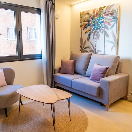 Centro Manuel Pedregal Apartment *