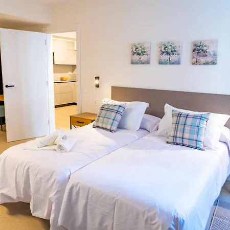 Centro Manuel Pedregal Apartment Oviedo