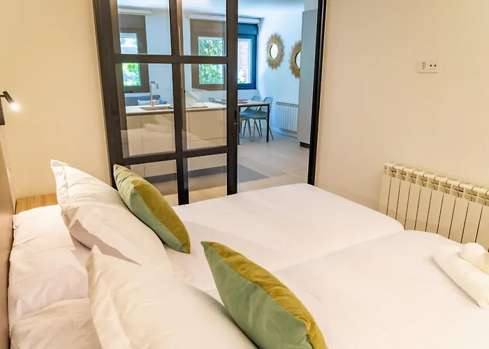 Centro Pedregal * Oviedo